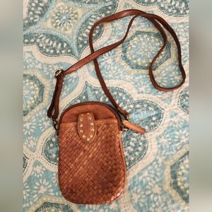 Vilenca Holland Studded Brown Woven Small Leather Crossbody Cellphone Wallet Bag